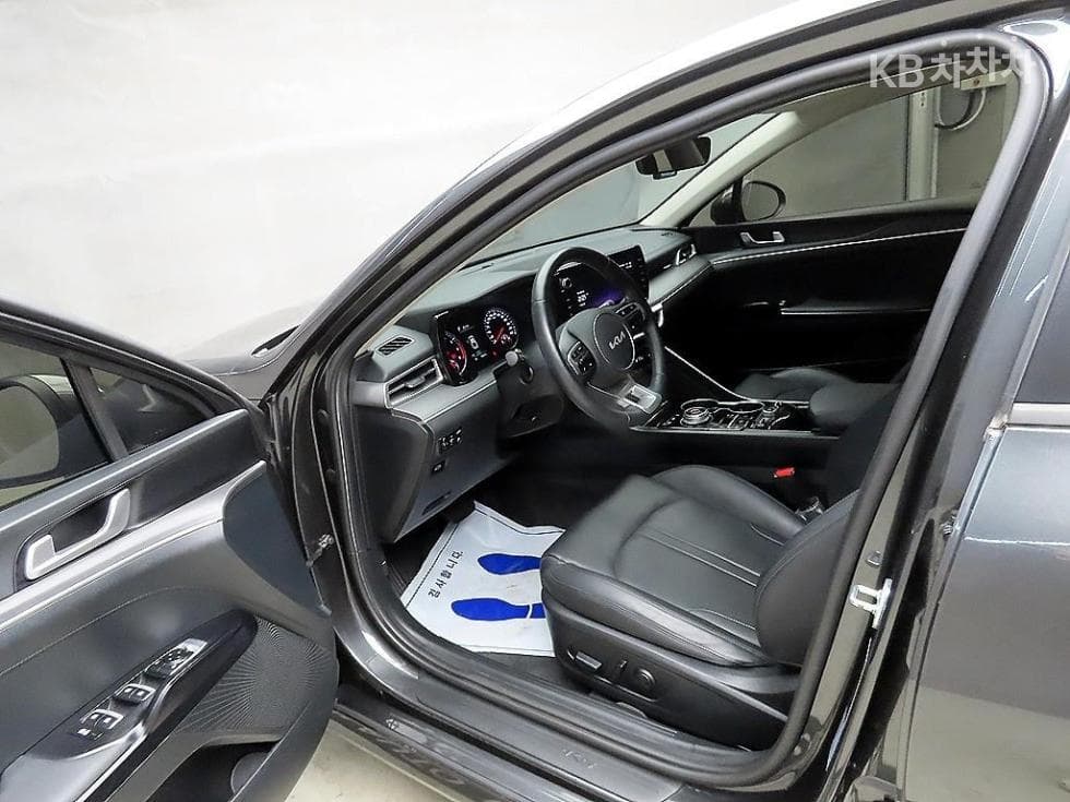 Kia K5 3rd Gen2.0 Gasoline Prestige - 5