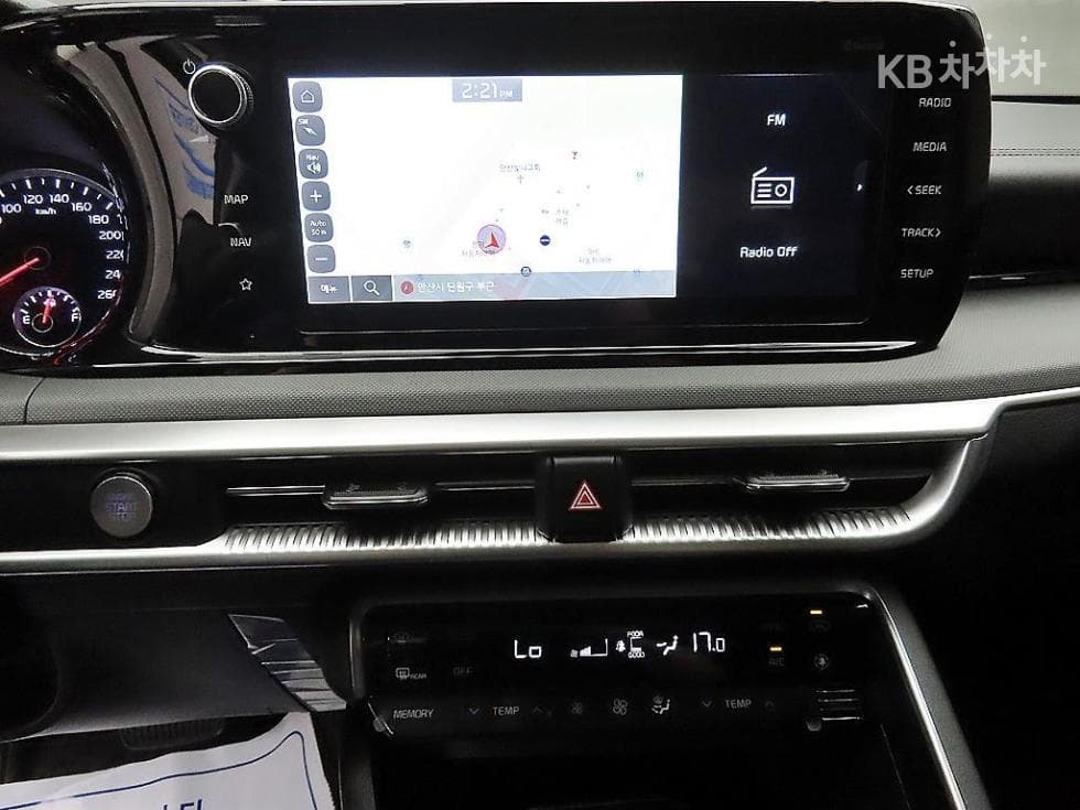 Kia K5 3rd Gen2.0 Gasoline Prestige - 14