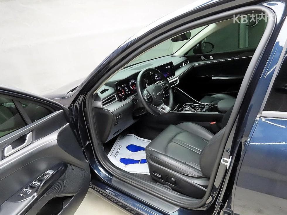 Kia K5 3rd Gen2.0 Gasoline Prestige - 5