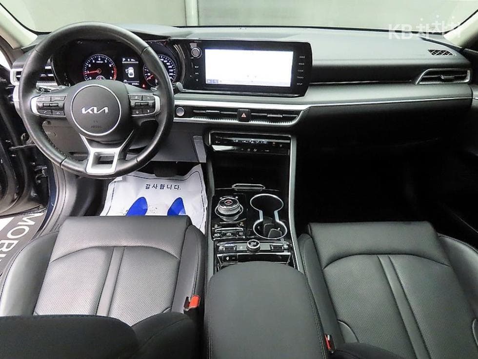 Kia K5 3rd Gen2.0 Gasoline Prestige - 7