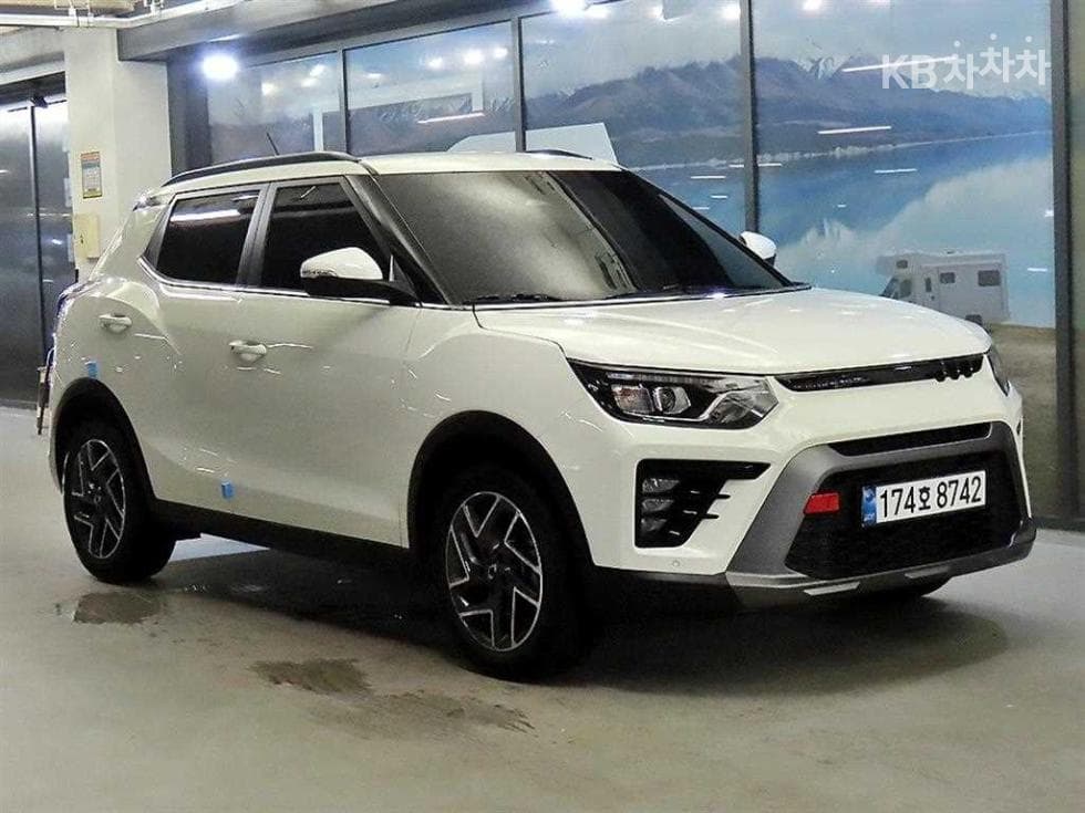 KG Mobility The New (facelift) Tivoli 1.6 GDi V3 - Image 1