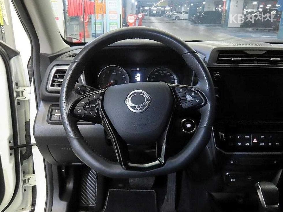KG Mobility The New (facelift) Tivoli1.6 GDi V3 - 8