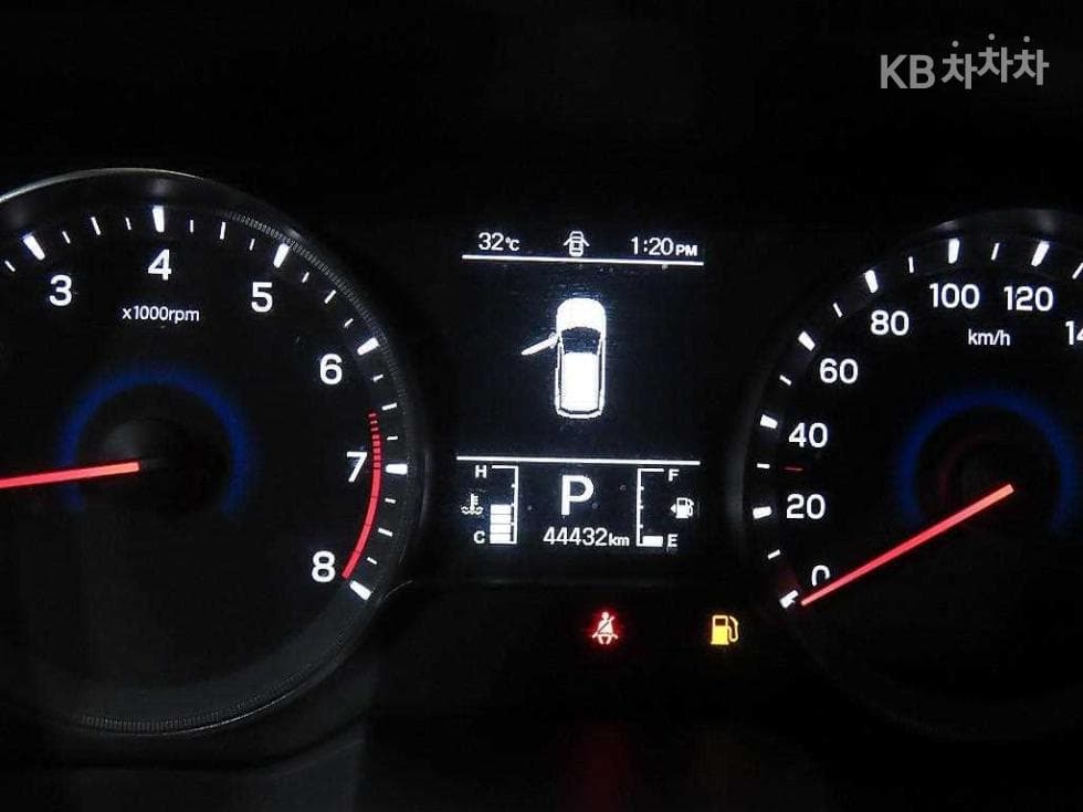 KG Mobility The New (facelift) Tivoli1.6 GDi V3 - 9