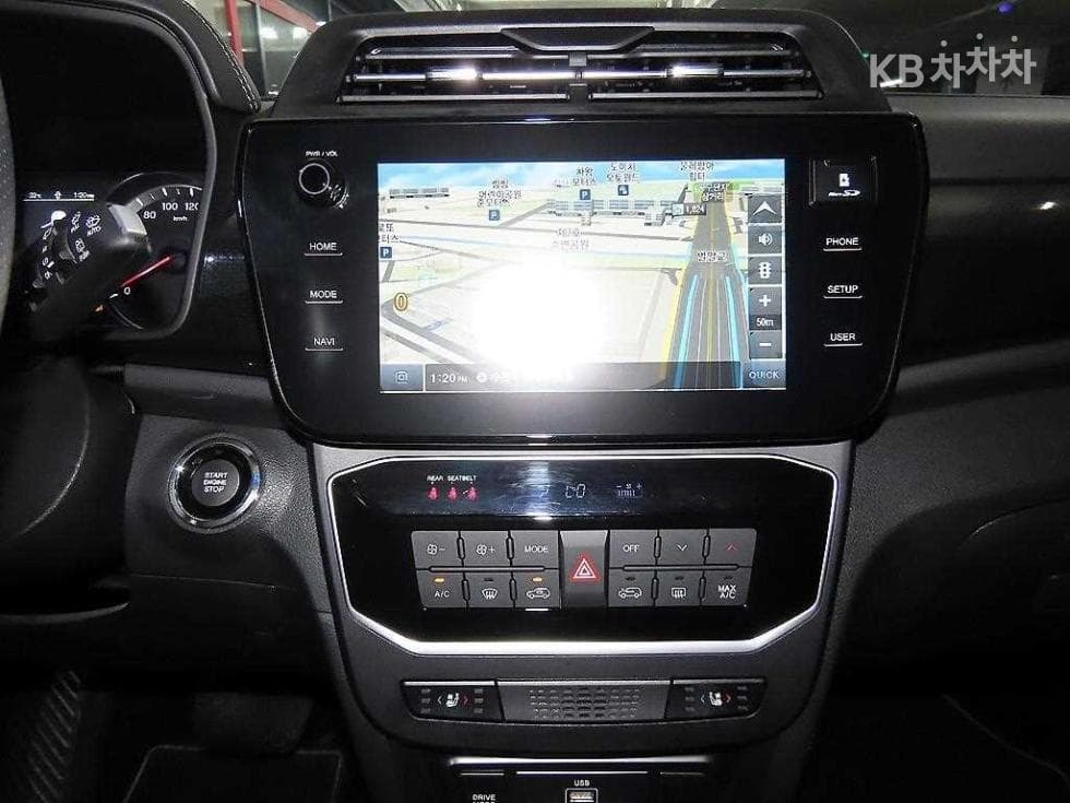 KG Mobility The New (facelift) Tivoli1.6 GDi V3 - 11