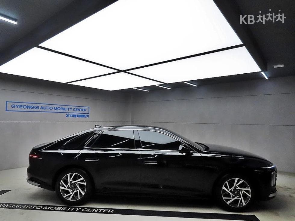 Hyundai The All New Grandeur (Azera)2.5L gasoline 2WD Exclusive - 2
