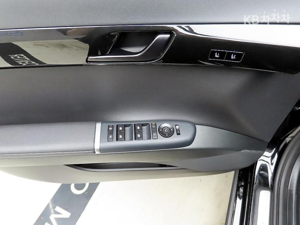 Hyundai The All New Grandeur (Azera)2.5L gasoline 2WD Exclusive - 11