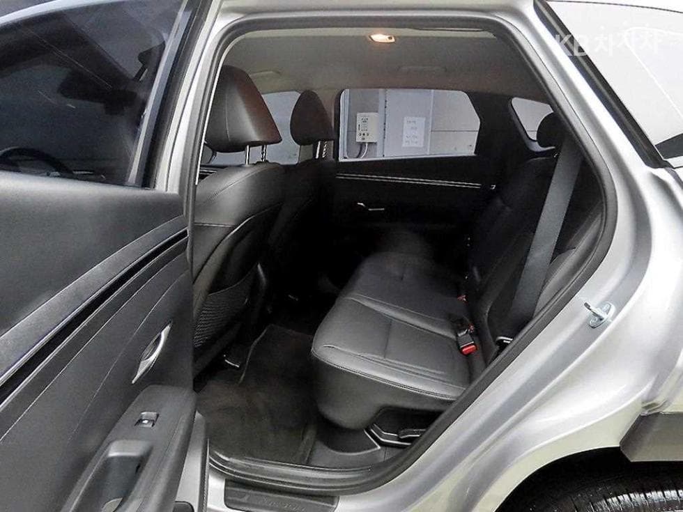 Hyundai The All New Tucson Hybrid(NX (Lexus SUV)4)1.6T HEV Modern - 6