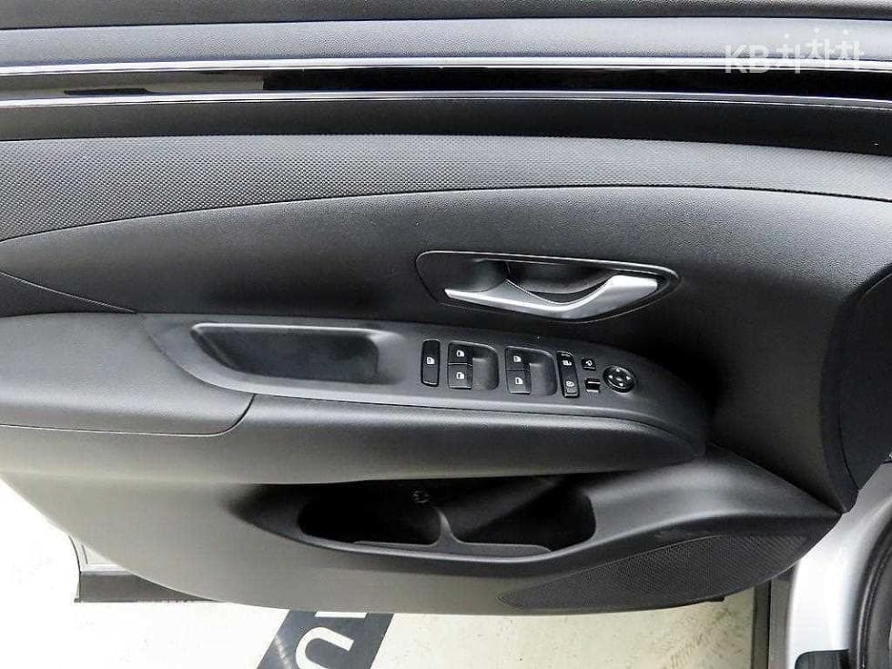 Hyundai The All New Tucson Hybrid(NX (Lexus SUV)4)1.6T HEV Modern - 11