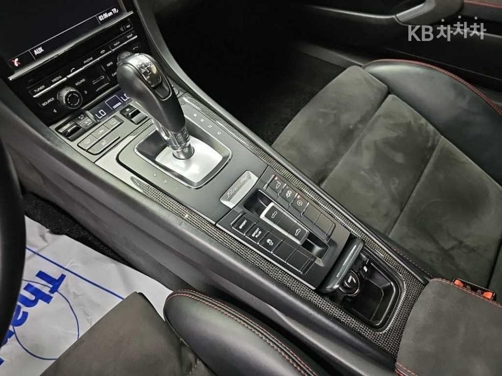 Porsche New 박스터3.4 GTS - 8