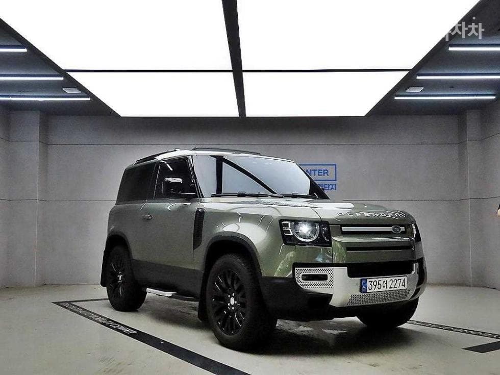 Land Rover 디펜더(L663) 90 D250 SE - Image 1