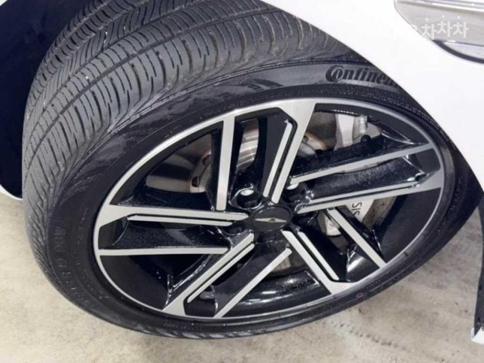 Genesis G80(RG3)2.5 Turbo Gasoline Direct Injection AWD - 20