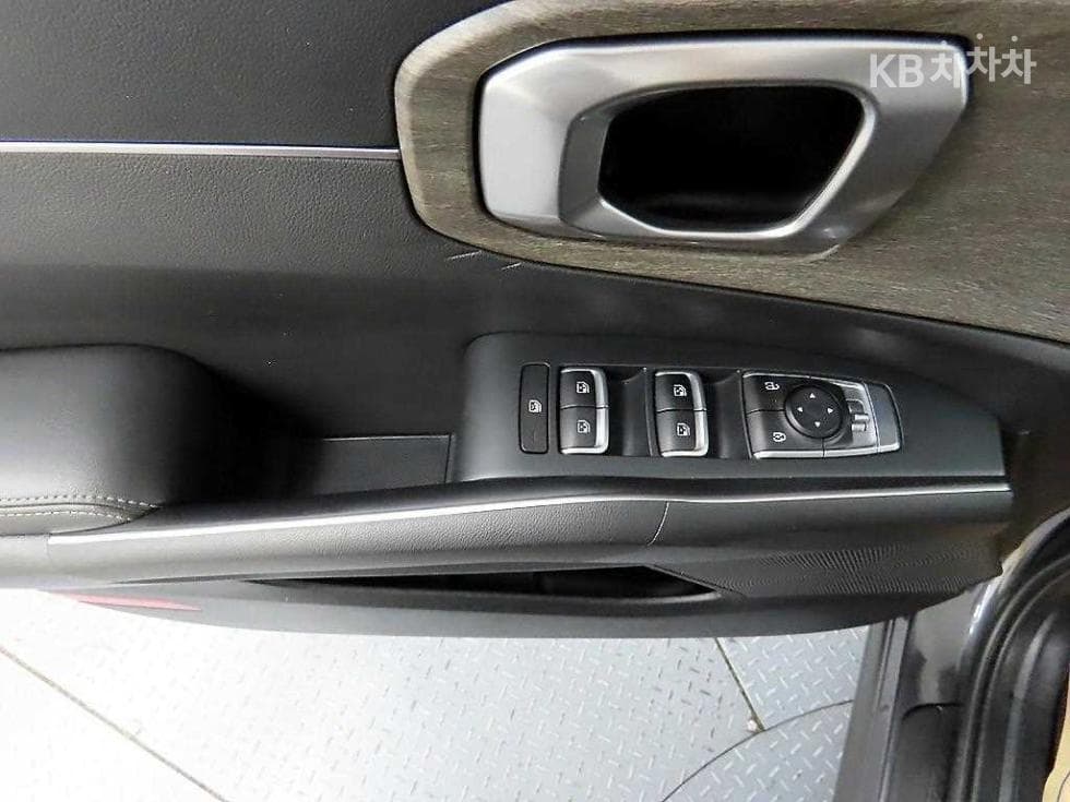 Kia Sorento 4th generation2.2 Diesel 4WD Prestige - 11