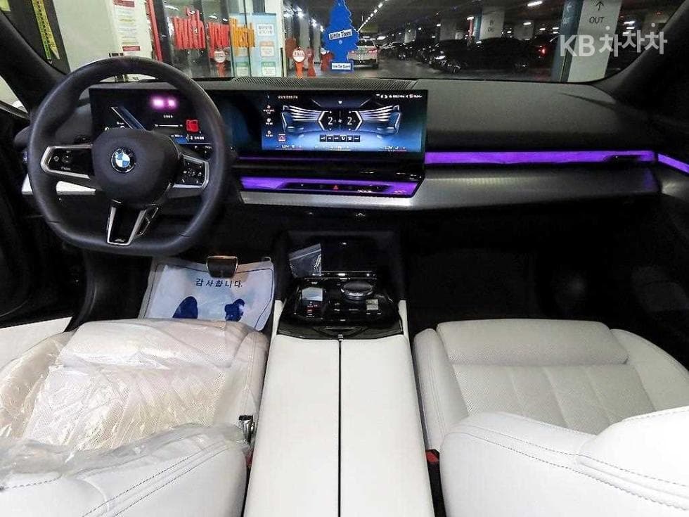 BMW New5 Series(G60)523d Standard - 10