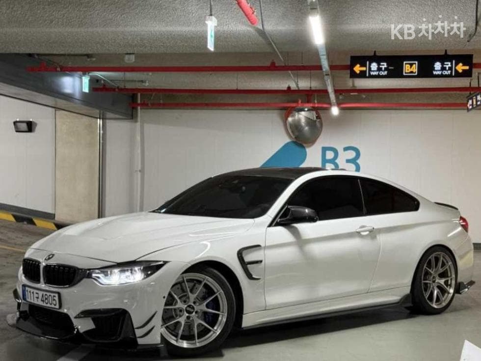 BMW M시리즈M4 Coupe F82 - 3