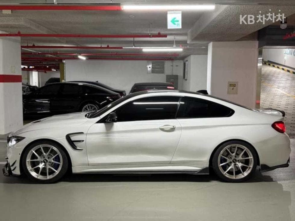 BMW M시리즈M4 Coupe F82 - 7