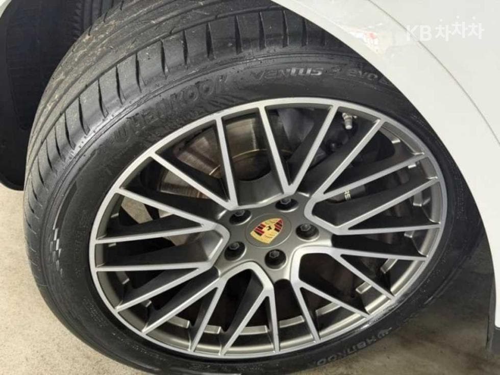 Porsche Cayenne(9Y0)3.0 Coupe Standard - 20