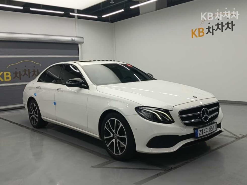 Mercedes-Benz E-Клас (W213)E250 Avantgarde - 4