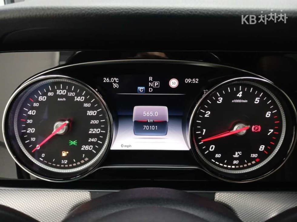 Mercedes-Benz E-Клас (W213)E250 Avantgarde - 6