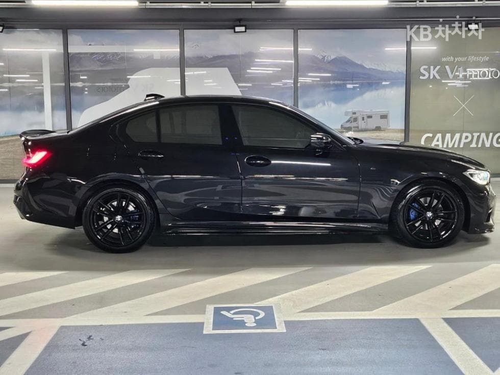BMW 3 Series (G20)320d M Sport Package - 3