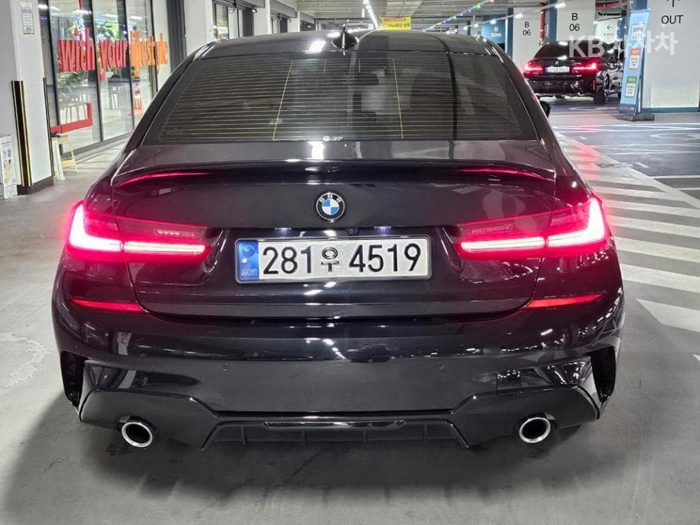 BMW 3 Series (G20)320d M Sport Package - 5