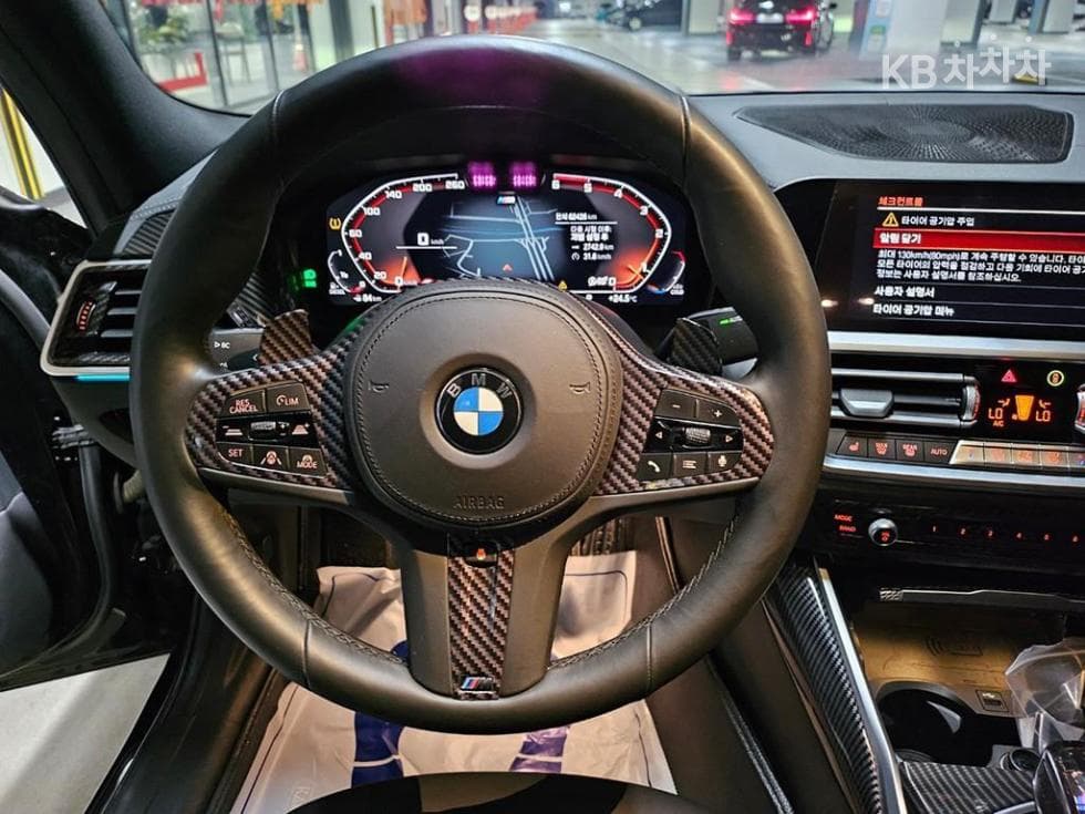 BMW 3 Series (G20)320d M Sport Package - 11