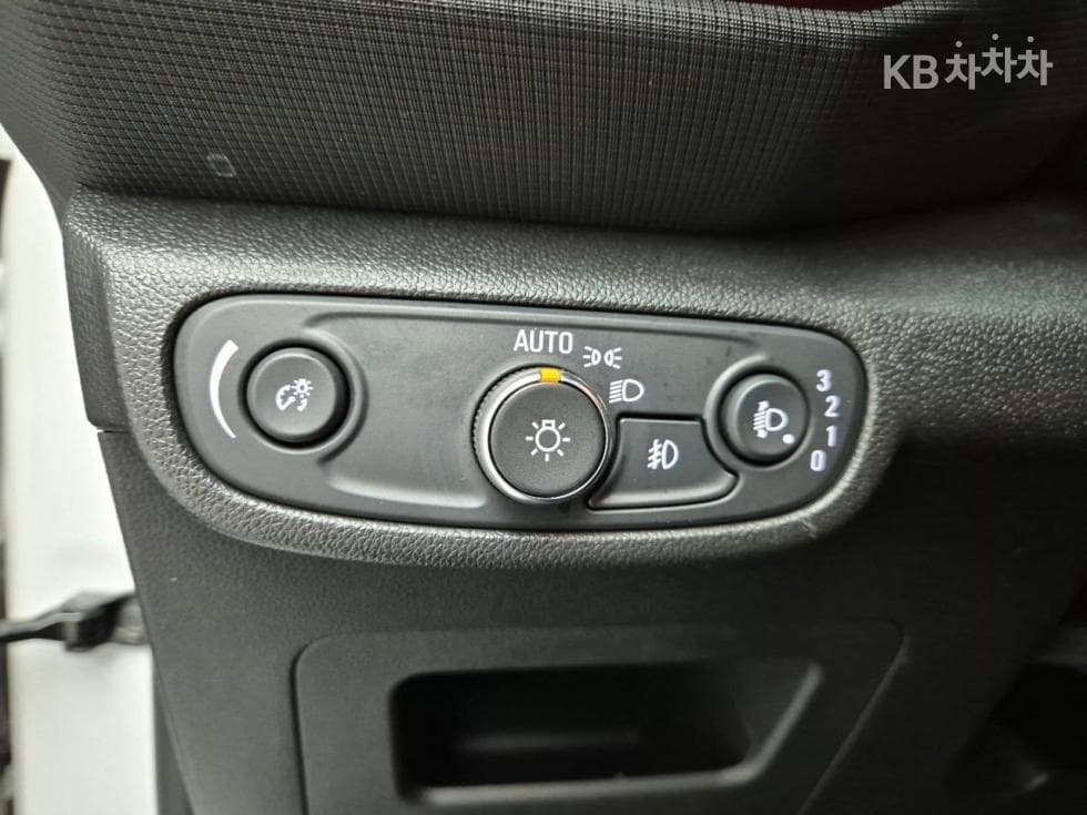 GM Korea Trailblazer1.35 Gasoline 2WD RS - 16