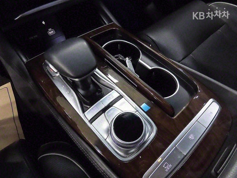 Киа 더 K93.3 GDI Висок клас - 10