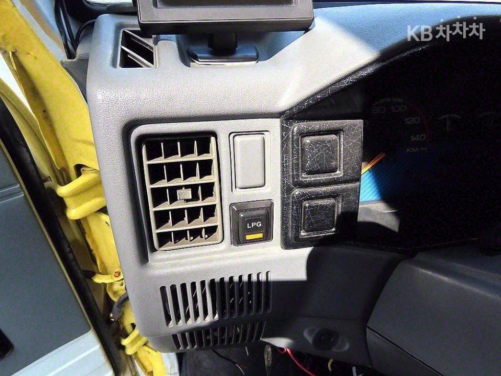 Hyundai Porter 2Camper / Camping car - 16