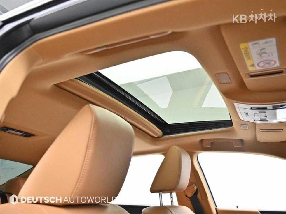 Lexus Нов 제너Рей (ван)션 ES300h Luxury+ - 19