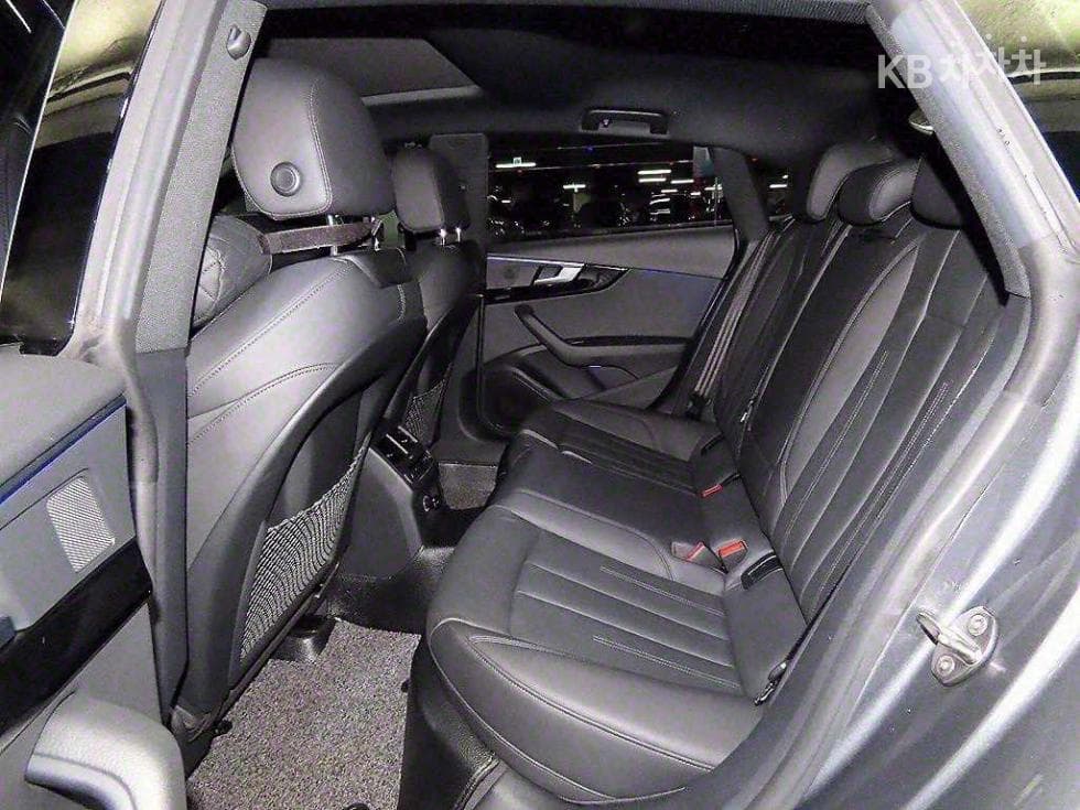 Audi A5(8W6)45 TFSI Quattro Sportback Standard - 7