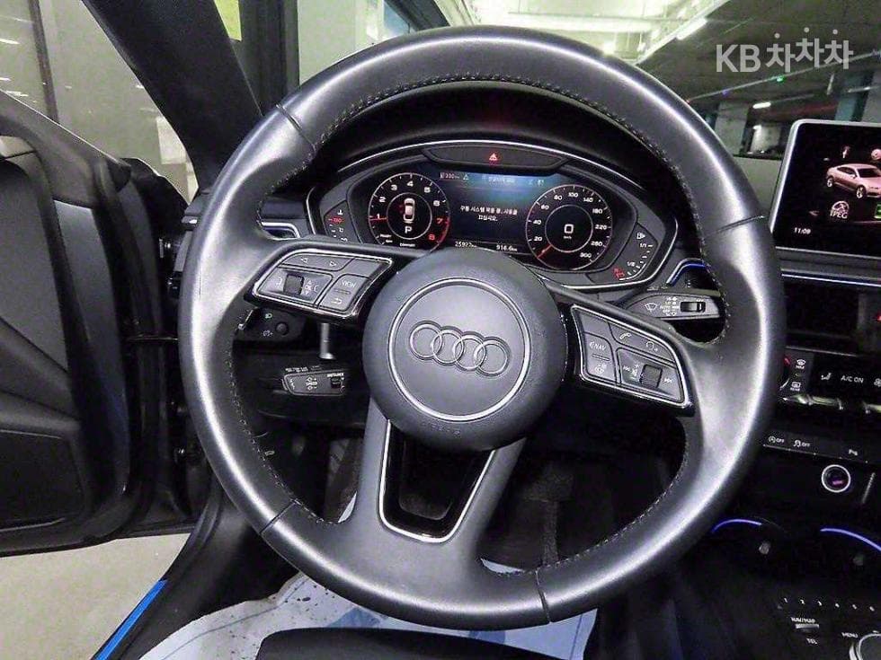 Audi A5(8W6)45 TFSI Quattro Sportback Standard - 8
