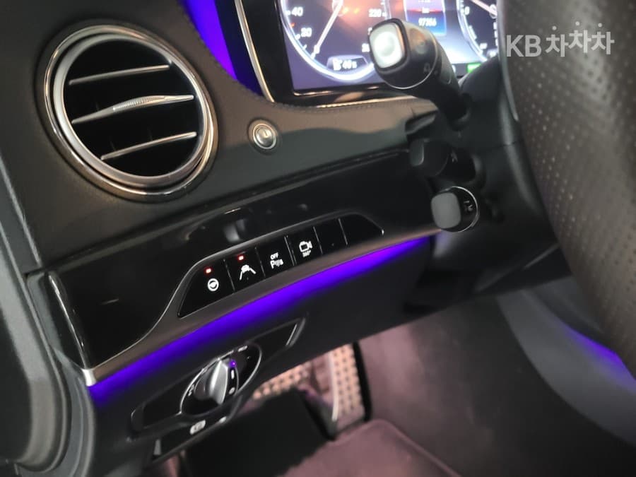Mercedes-Benz Нов S-КласS500L 플러그МестенХибрид W222 - 18