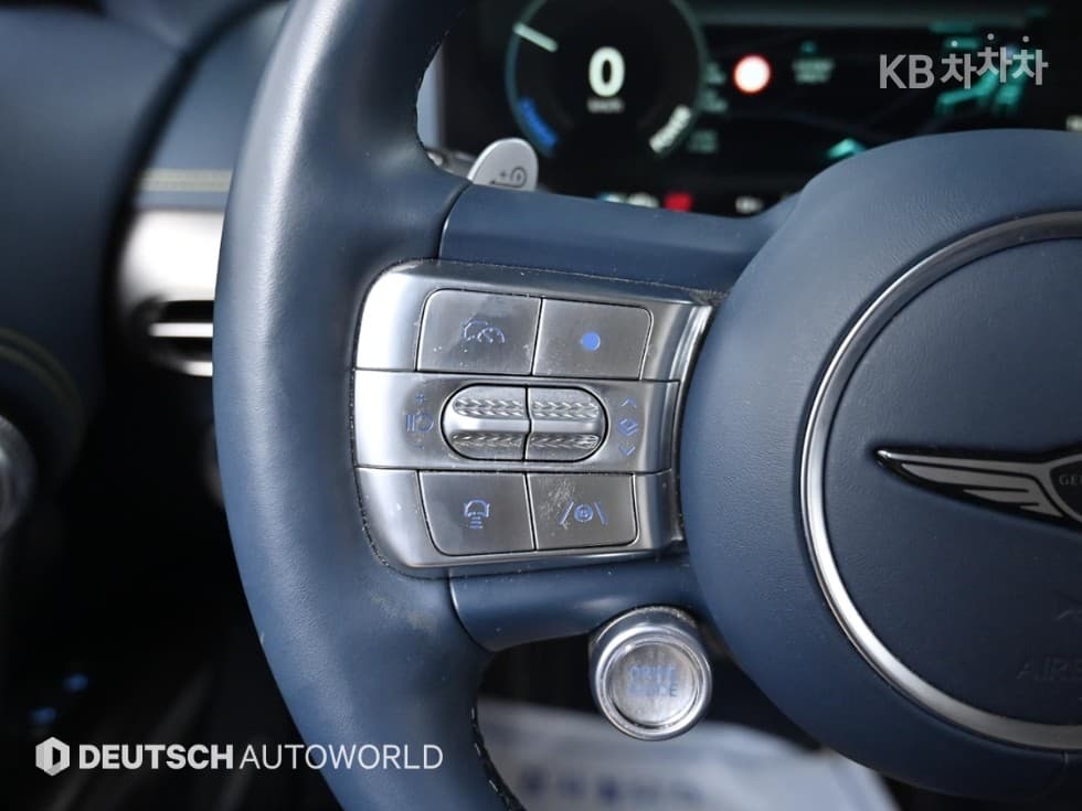 Genesis GV60 Performance AWD Base - 18