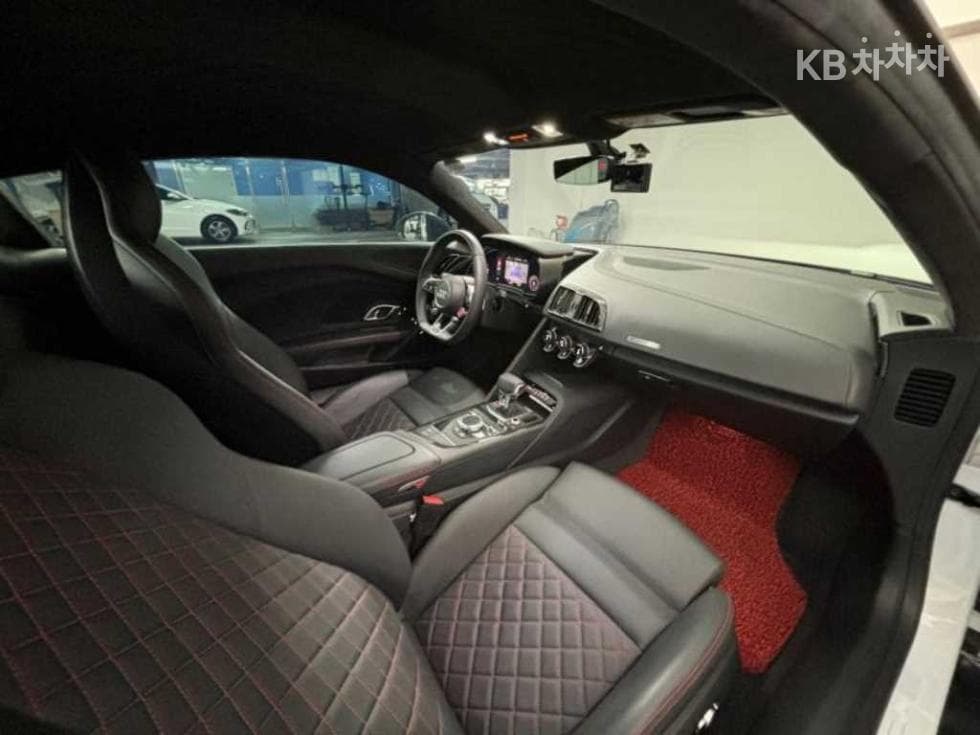 Audi R8 (4S)5.2 V10 performance - 16