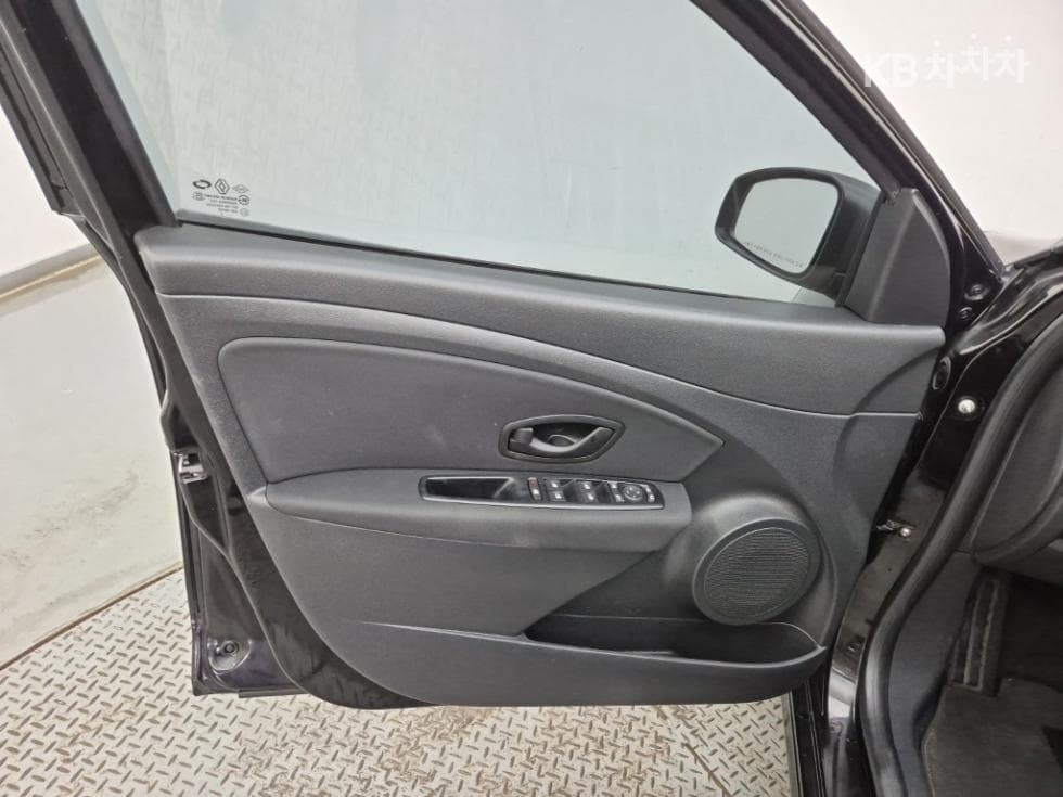 Рено Корея НовSM3SE - 15