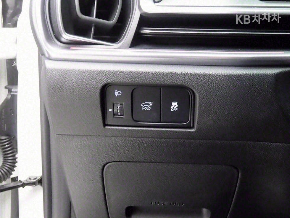 Киа The New (фейслифт) Sorento MQ42.5 T-GDI AWD Signature - 11