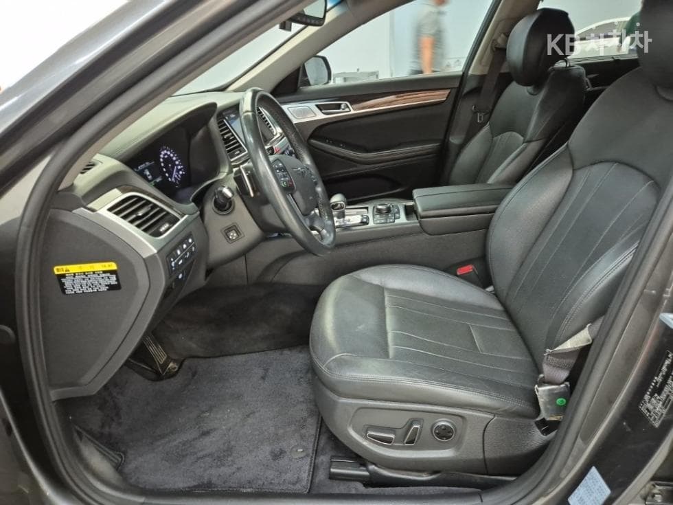 Дженезис G802.2D AWD Премиум Люкс - 11