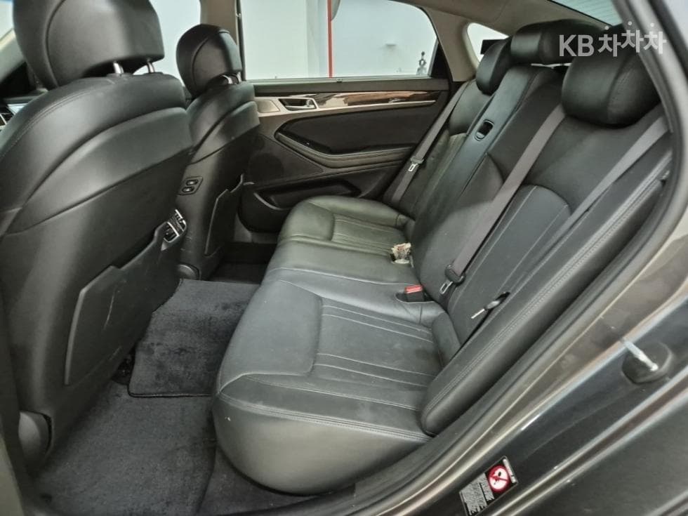 Дженезис G802.2D AWD Премиум Люкс - 12