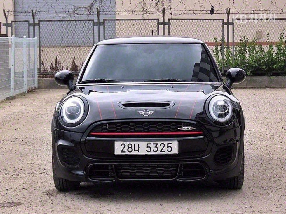 Мини Cooper 3도어 S 1.6 JCW - Image 1