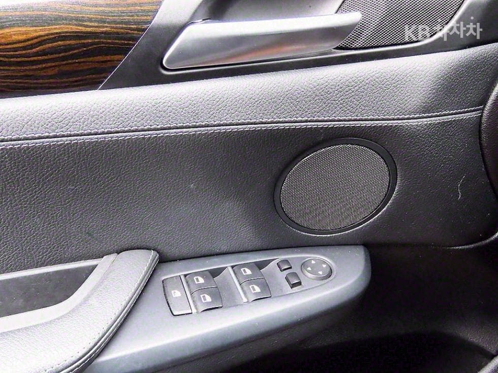 BMW X3 (F25)xDrive 20d 하이 F25 - 12