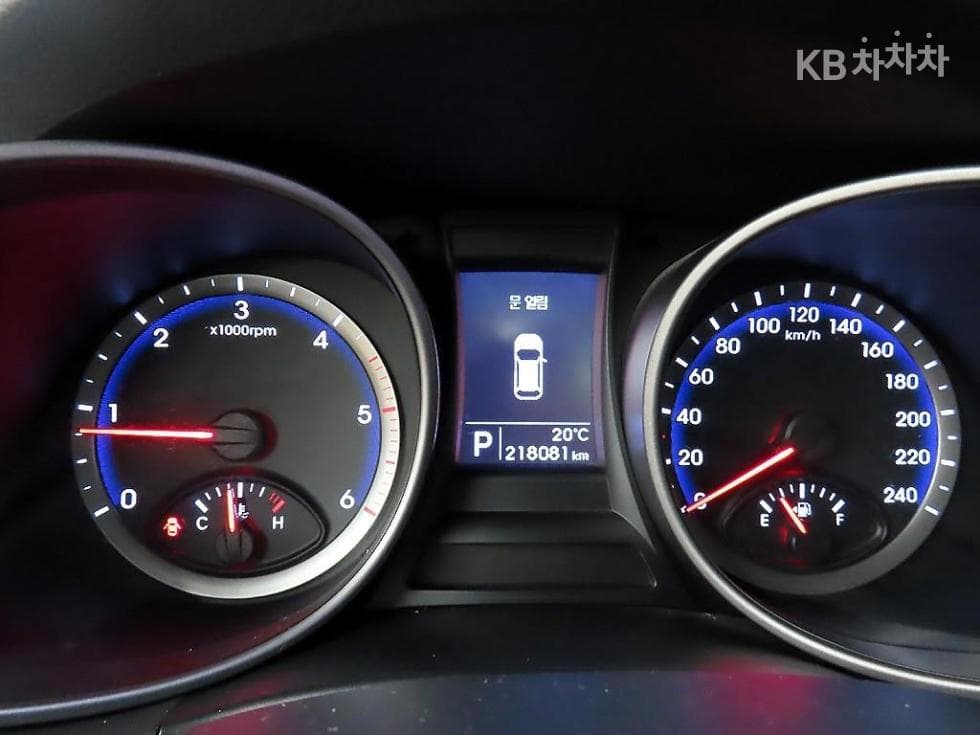 Hyundai Santa Fe DMHyundai R-engine 2.0 diesel 2WD PREMIUM Standard - 8