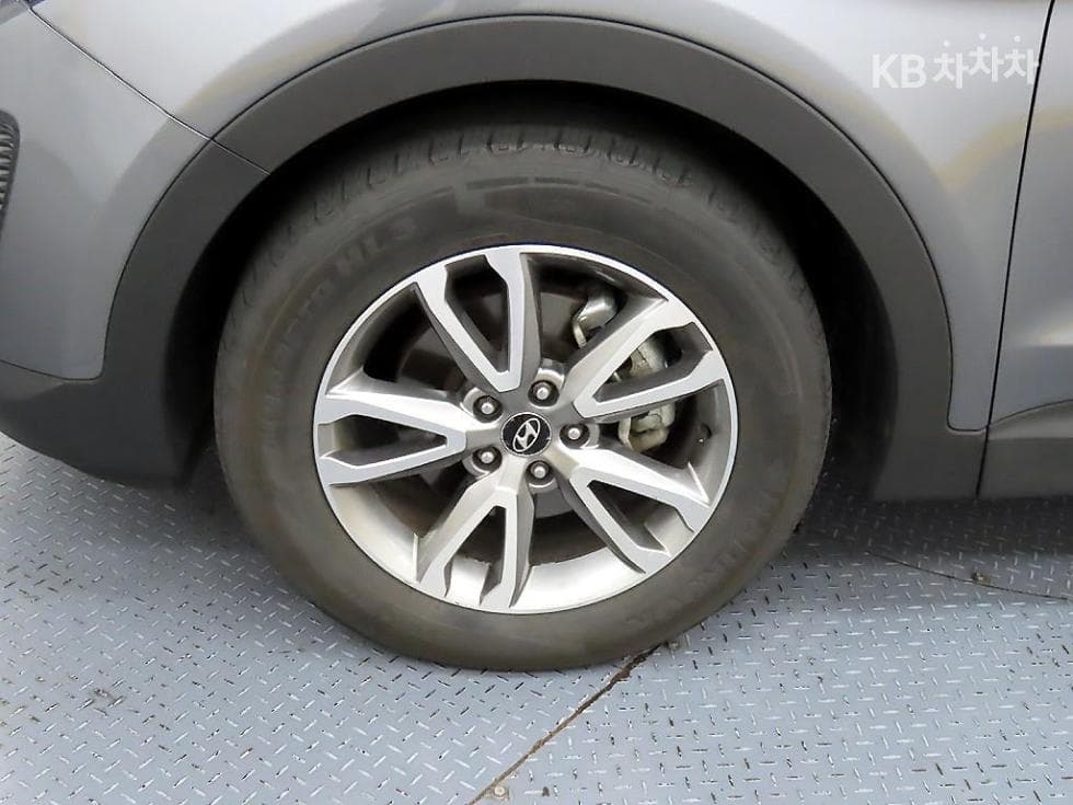 Hyundai Santa Fe DMHyundai R-engine 2.0 diesel 2WD PREMIUM Standard - 20