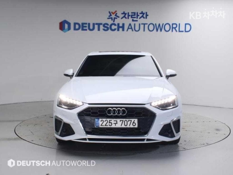 Ауди A4 (B9)40 TFSI Premium - 3