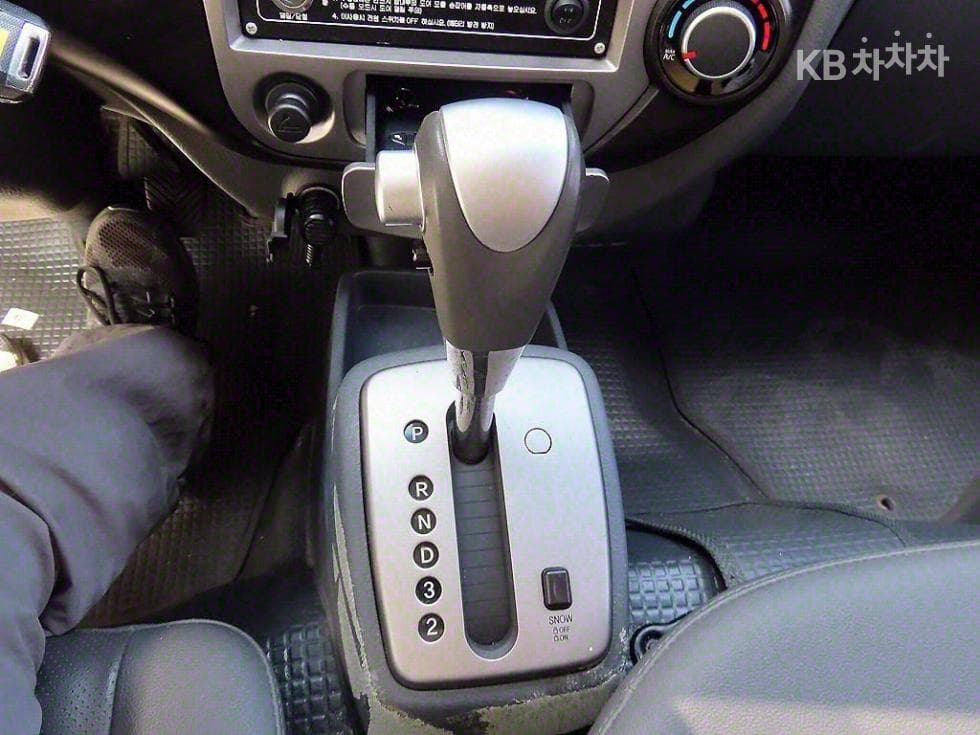 Kia The New (facelift) Bongo 3 (light truck)워크스루Van 1 Ton King Cab Extra Long L - 10