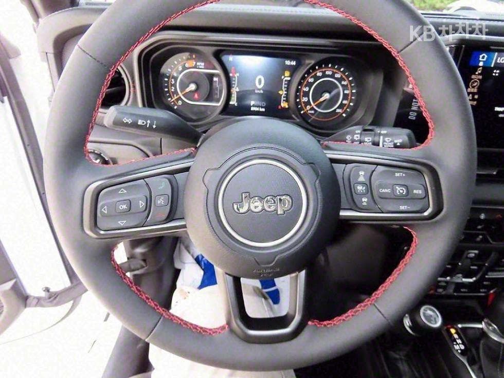 지프 랭글러 (JL)2.0 루비콘 4도어 Стандартен - 8