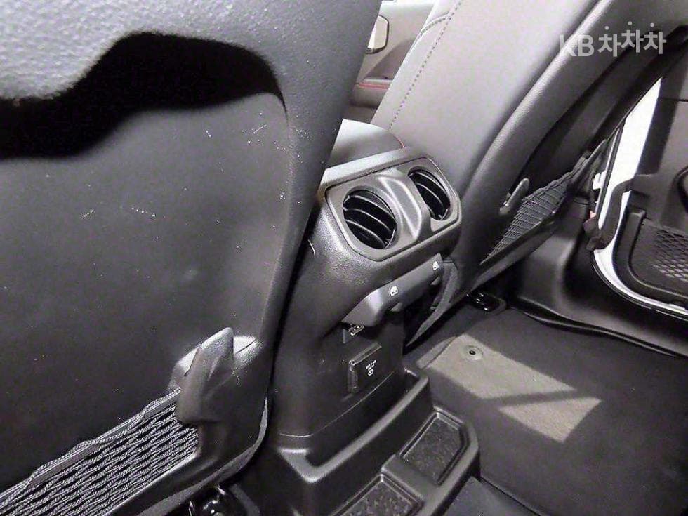 지프 랭글러 (JL)2.0 루비콘 4도어 Стандартен - 16