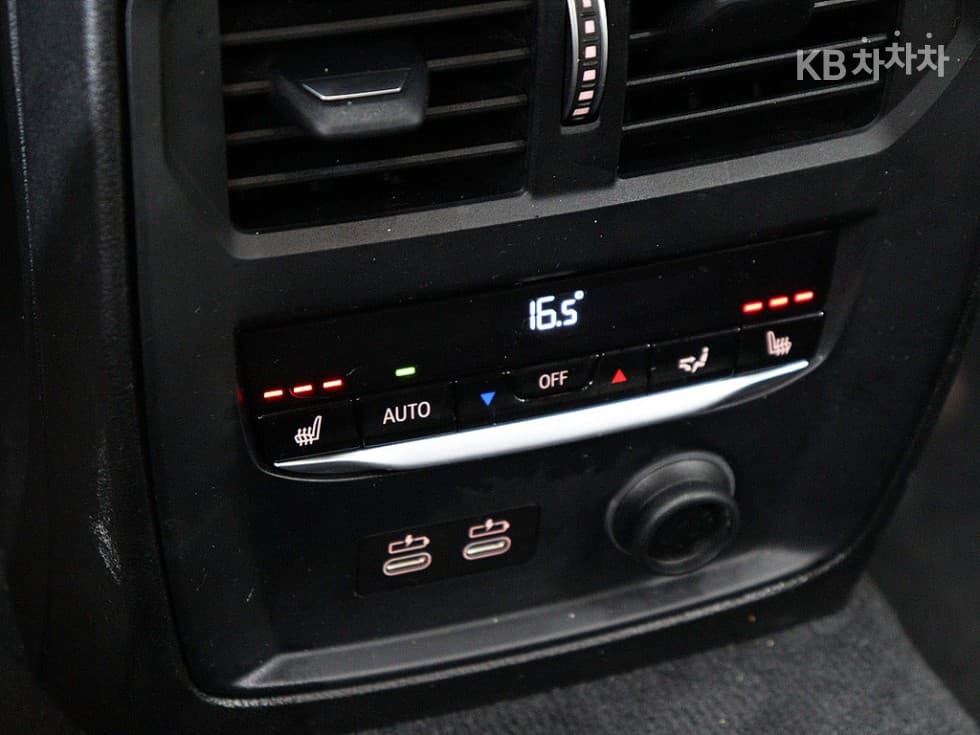 BMW 3 Серия (G20)330e Стандартен - 13