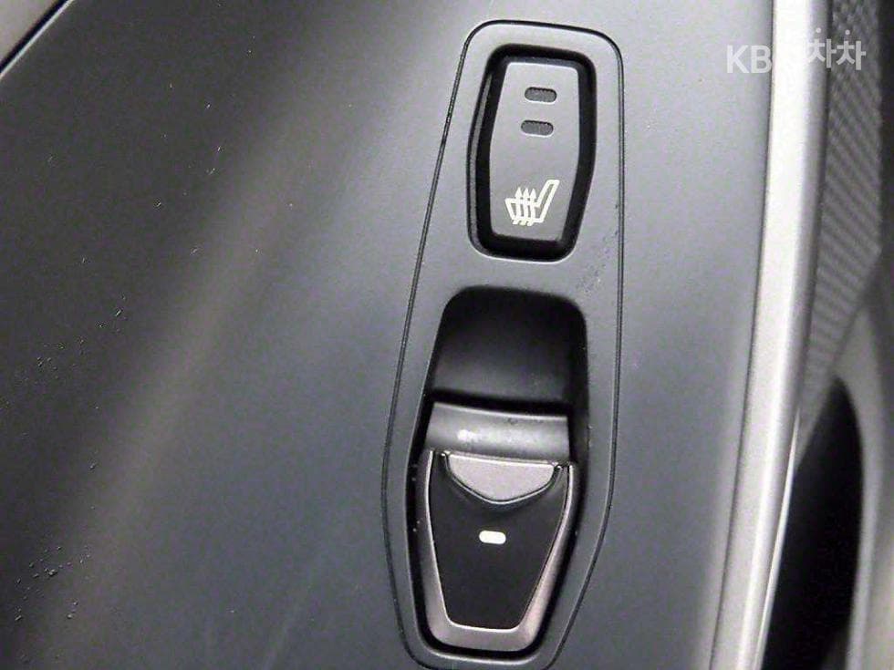 Хюндай Санта Фе DMХонда R-двигател 2.0 дизел 2WD PREMIUM Стандартен - 14