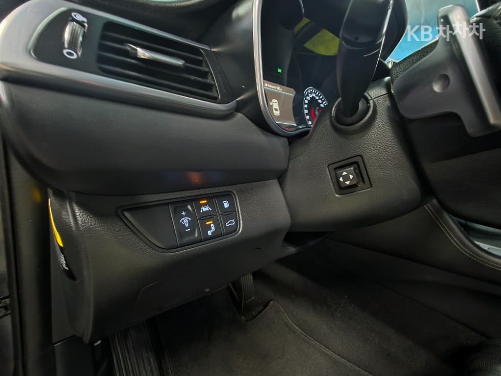 Genesis G702.0T AWD Supreme - 12