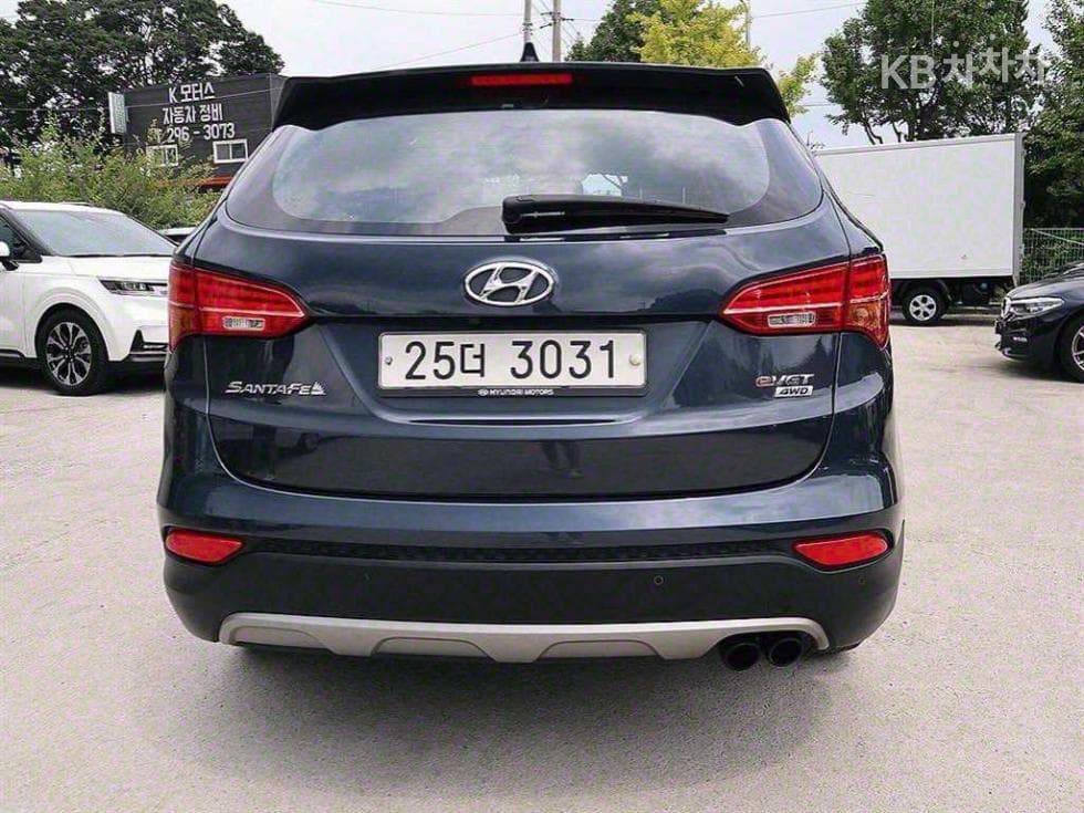 Хюндай Санта Фе DMХонда R-двигател 2.0 дизел 4x4 PREMIUM - 4